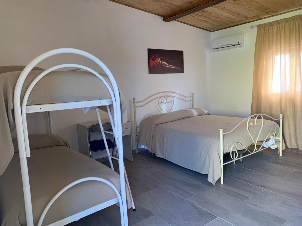 Bed and Breakfast Casa Acito Stornara Экстерьер фото